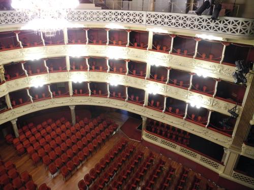 la sala del teatro Modena