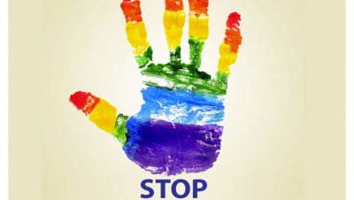una mano colorata